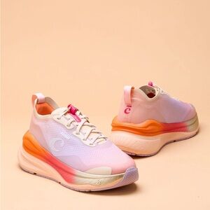 Women's Pink Gradient Platform Sneakers